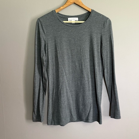 White + Warren Charcoal Long Sleeve Tee Size Medium - Picture 1 of 4